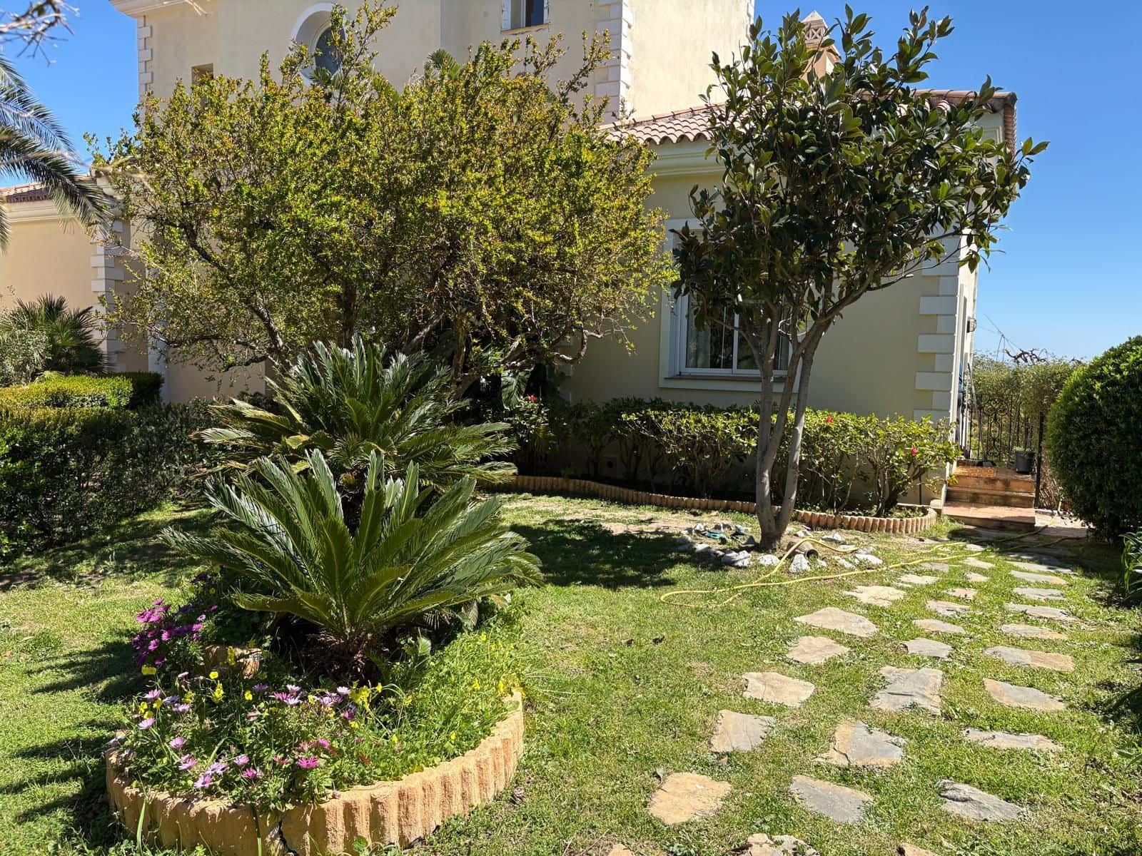 7 quarto Moradia para venda em Estepona - 2 300 000 € (Ref: 9738914)