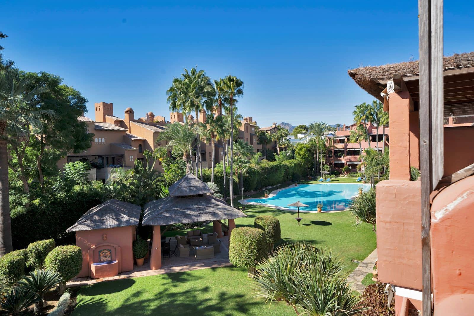 Ático de 5 habitaciones en Guadalmina en venta - 2.295.000 € (Ref: 9738917)