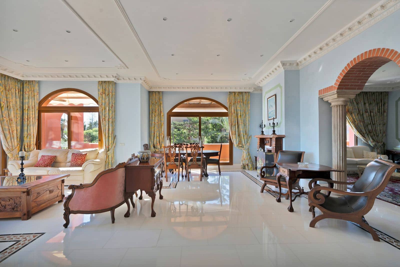 Ático de 5 habitaciones en Guadalmina en venta - 2.295.000 € (Ref: 9738917)