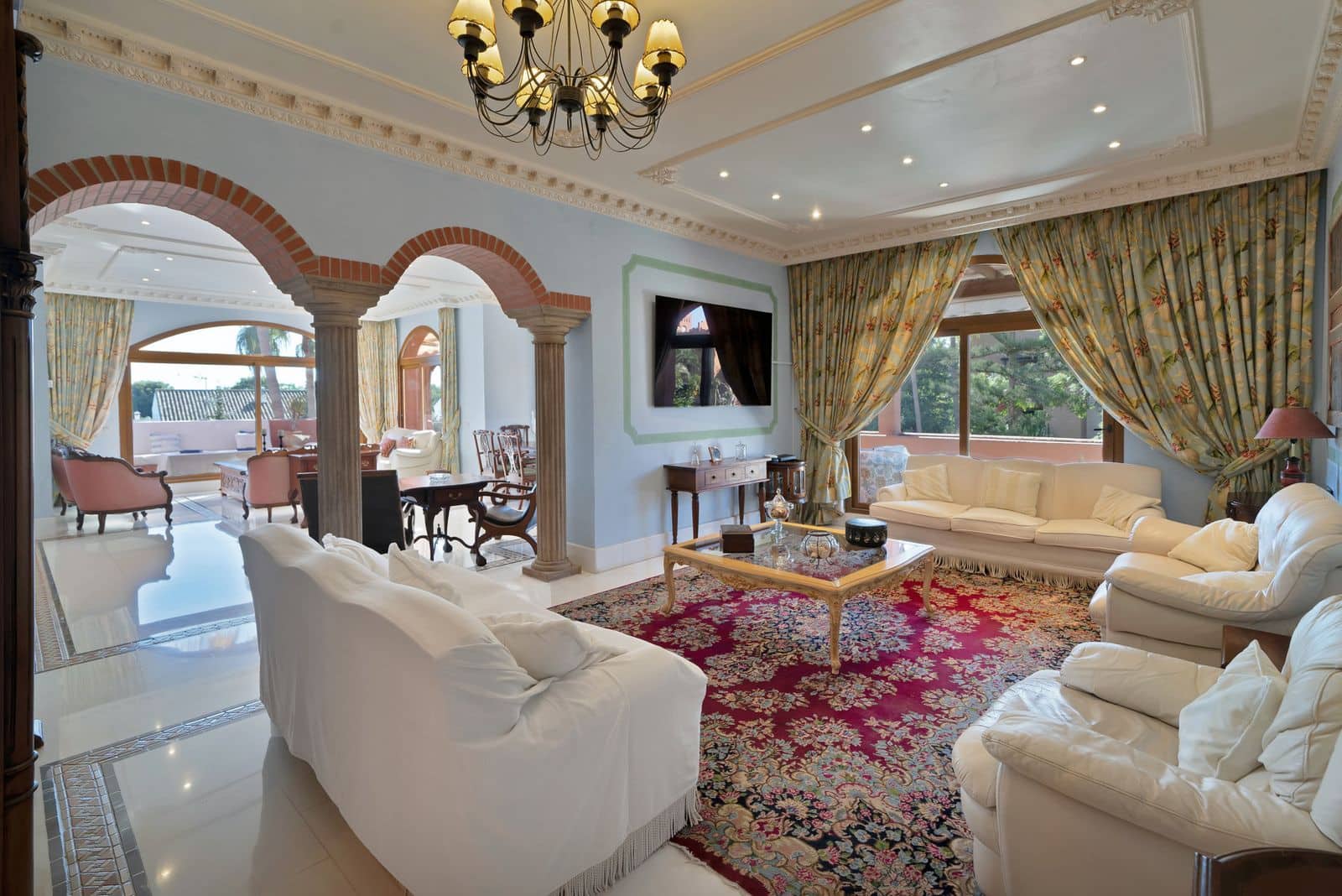 Ático de 5 habitaciones en Guadalmina en venta - 2.295.000 € (Ref: 9738917)