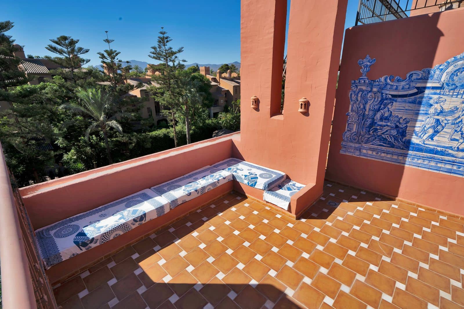 Ático de 5 habitaciones en Guadalmina en venta - 2.295.000 € (Ref: 9738917)