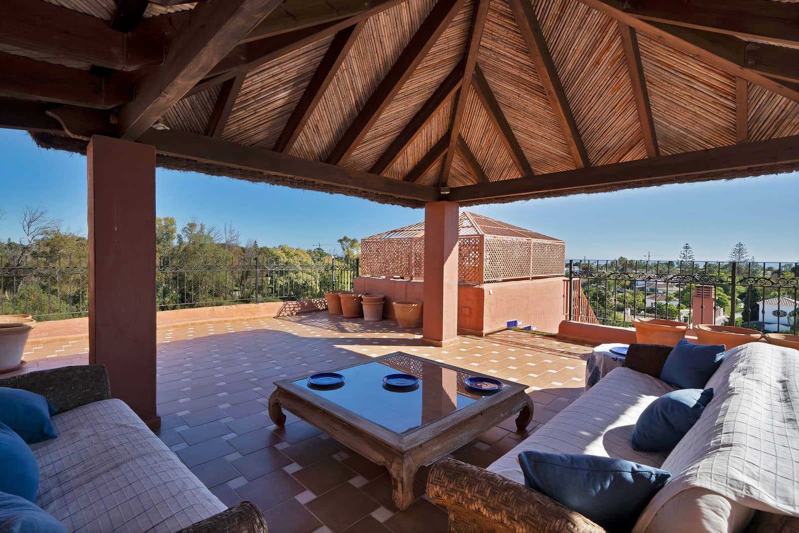 Ático de 5 habitaciones en Guadalmina en venta - 2.295.000 € (Ref: 9738917)