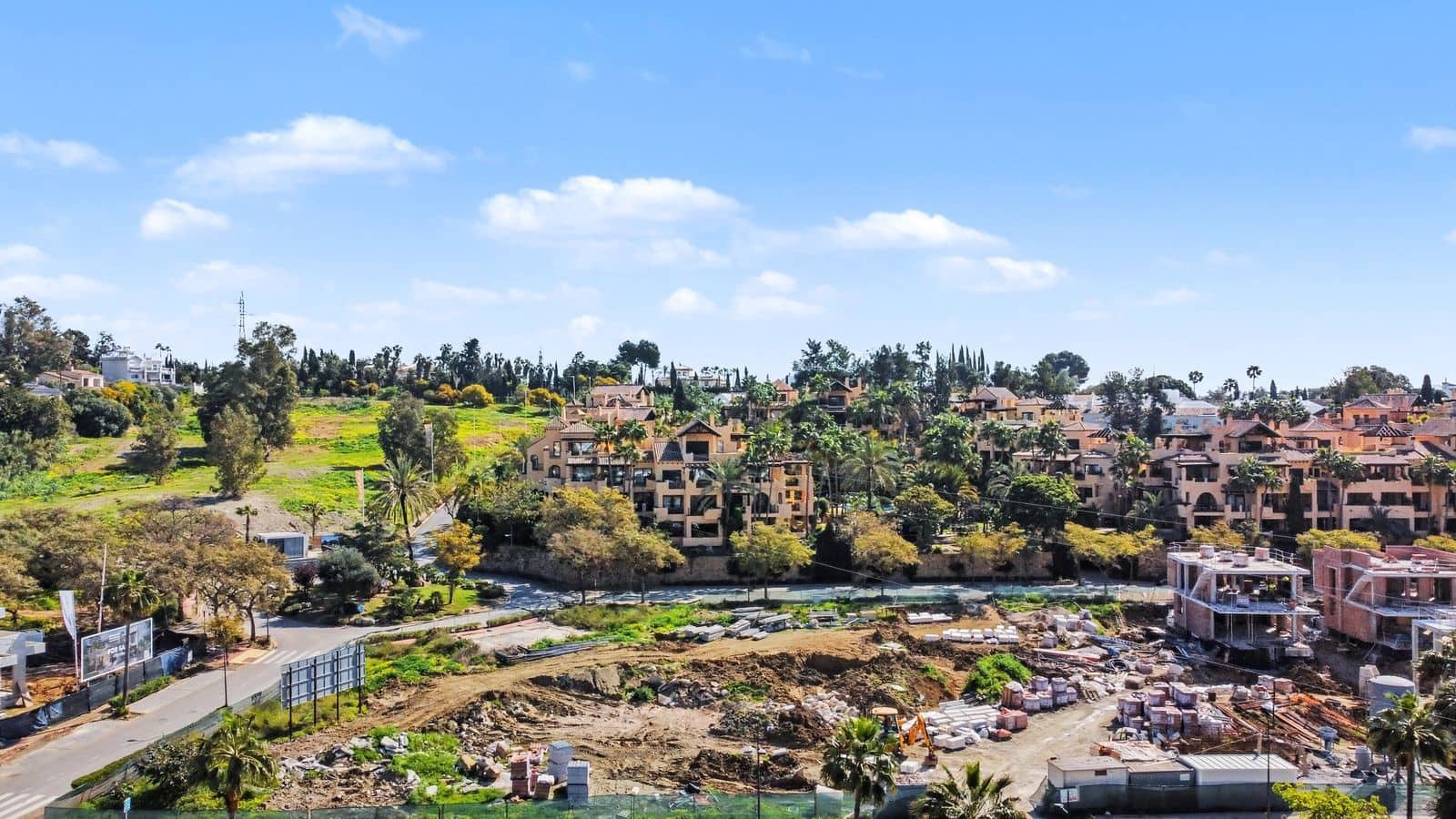 Terrain à Bâtir à vendre à El Paraiso - 1 850 000 € (Ref: 9738918)