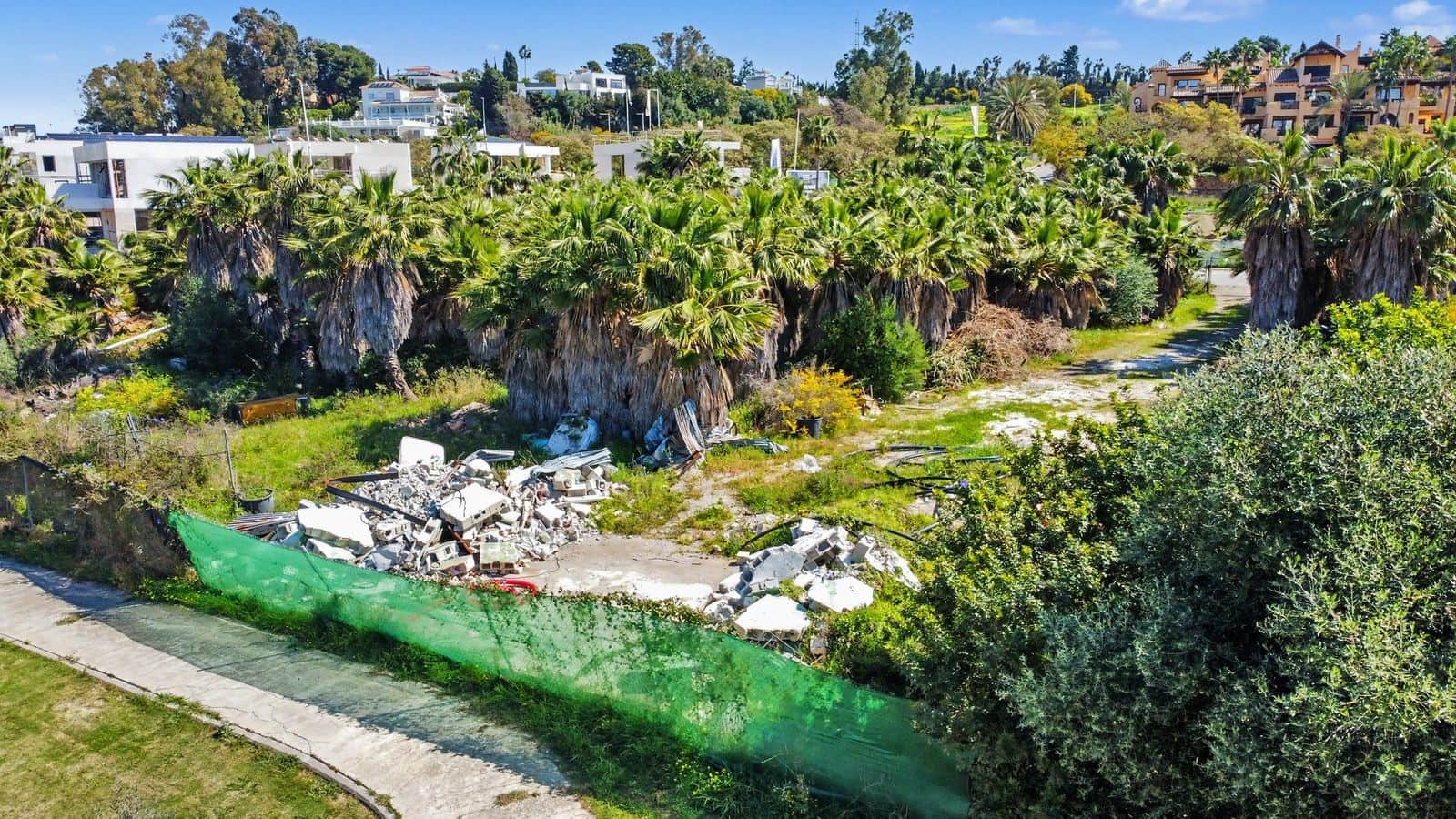 Terrain à Bâtir à vendre à El Paraiso - 1 850 000 € (Ref: 9738918)