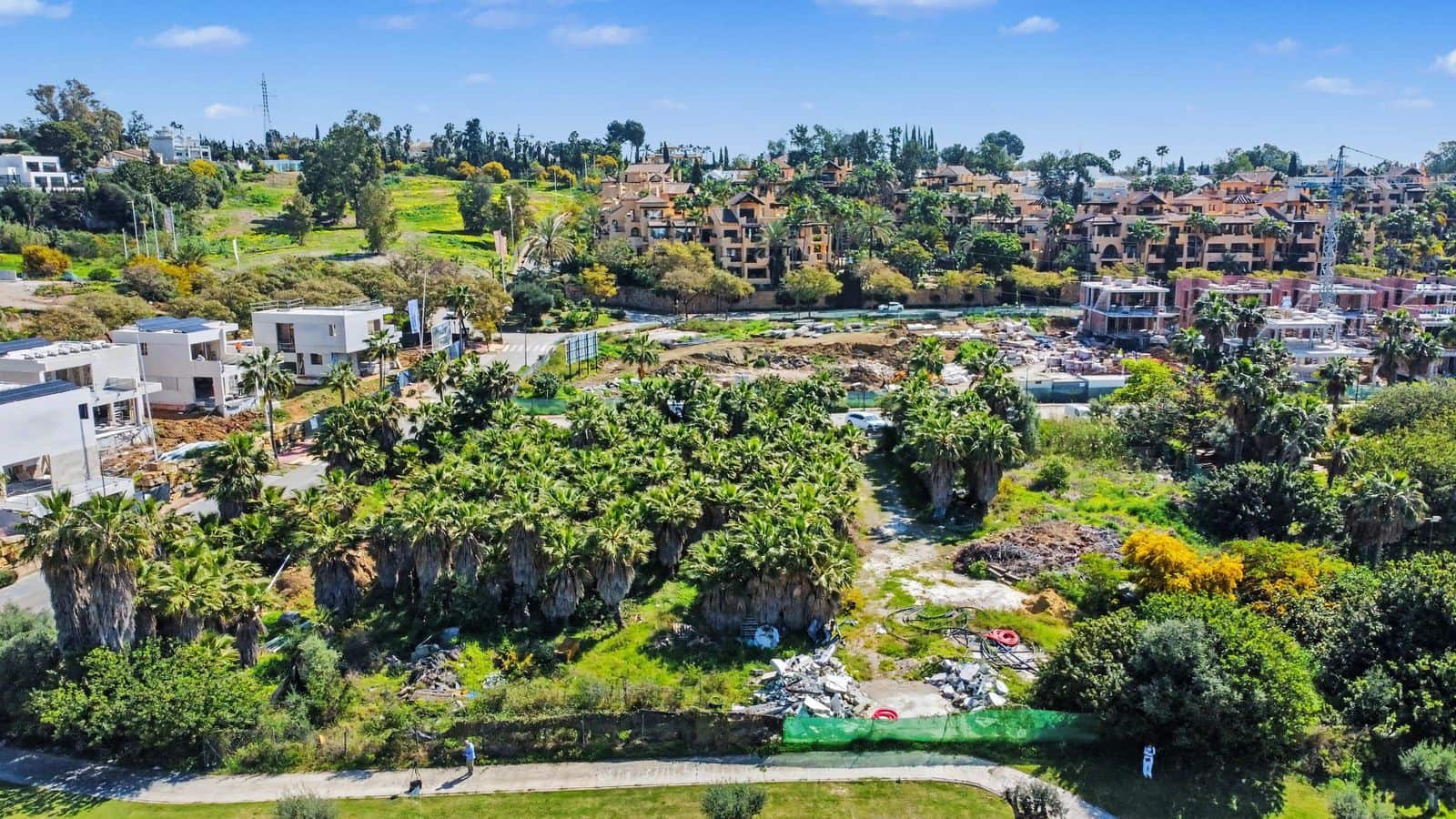 Terrain à Bâtir à vendre à El Paraiso - 1 850 000 € (Ref: 9738918)