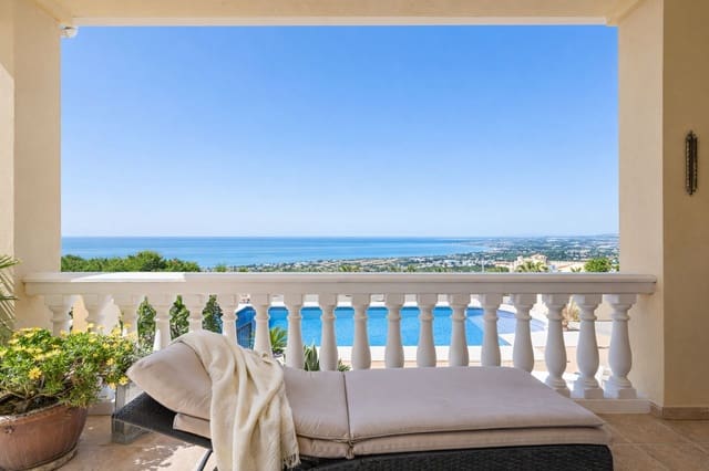 6 quarto Quinta/Casa Rural para venda em Estepona - 1 395 000 € (Ref: 9738919)