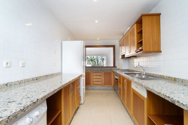3 soverom Leilighet til salgs i Nueva Andalucia, Marbella - € 795 000 (Ref: 9784566)