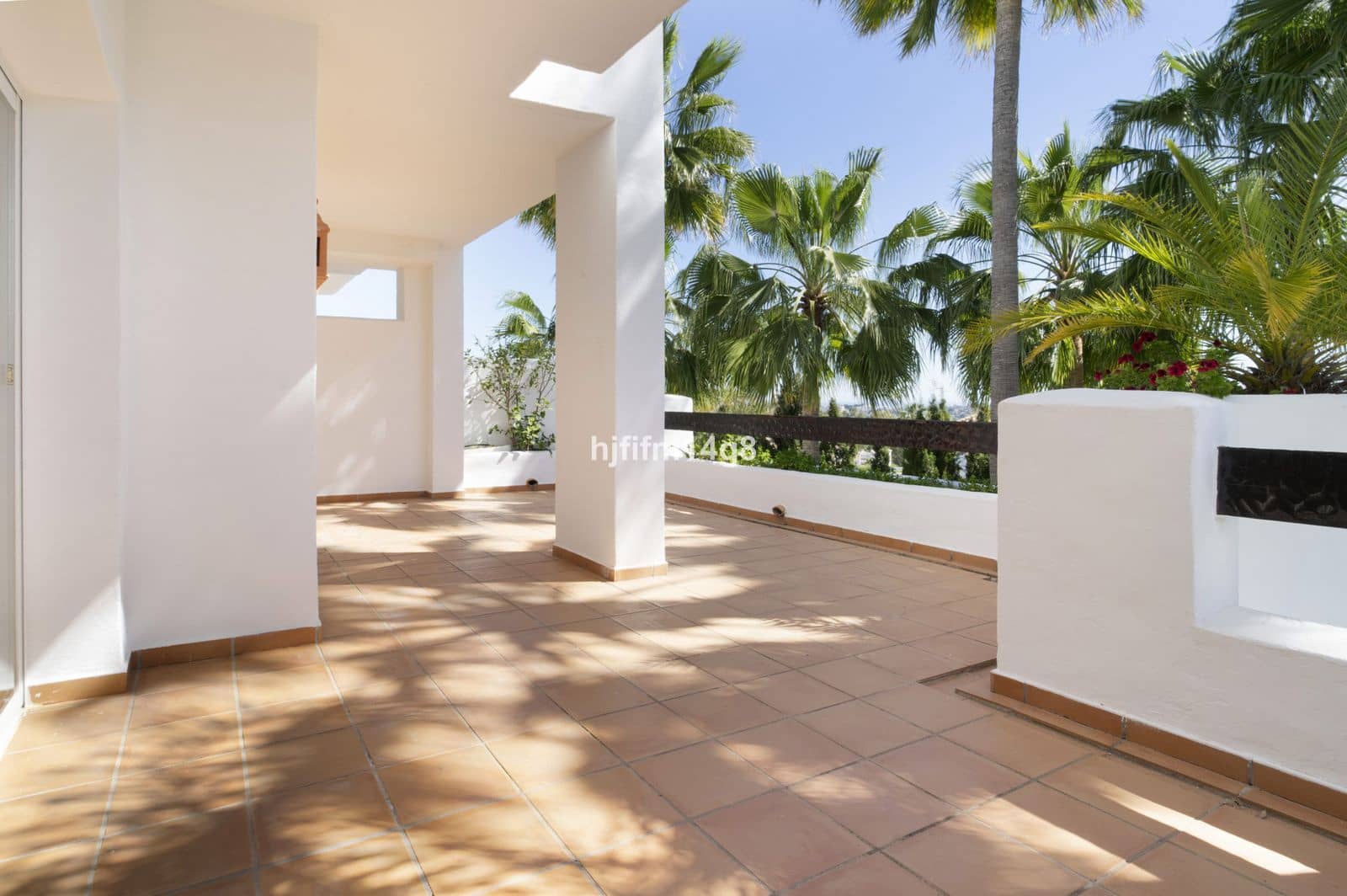 3 soverom Leilighet til salgs i Nueva Andalucia - € 795 000 (Ref: 9784566)