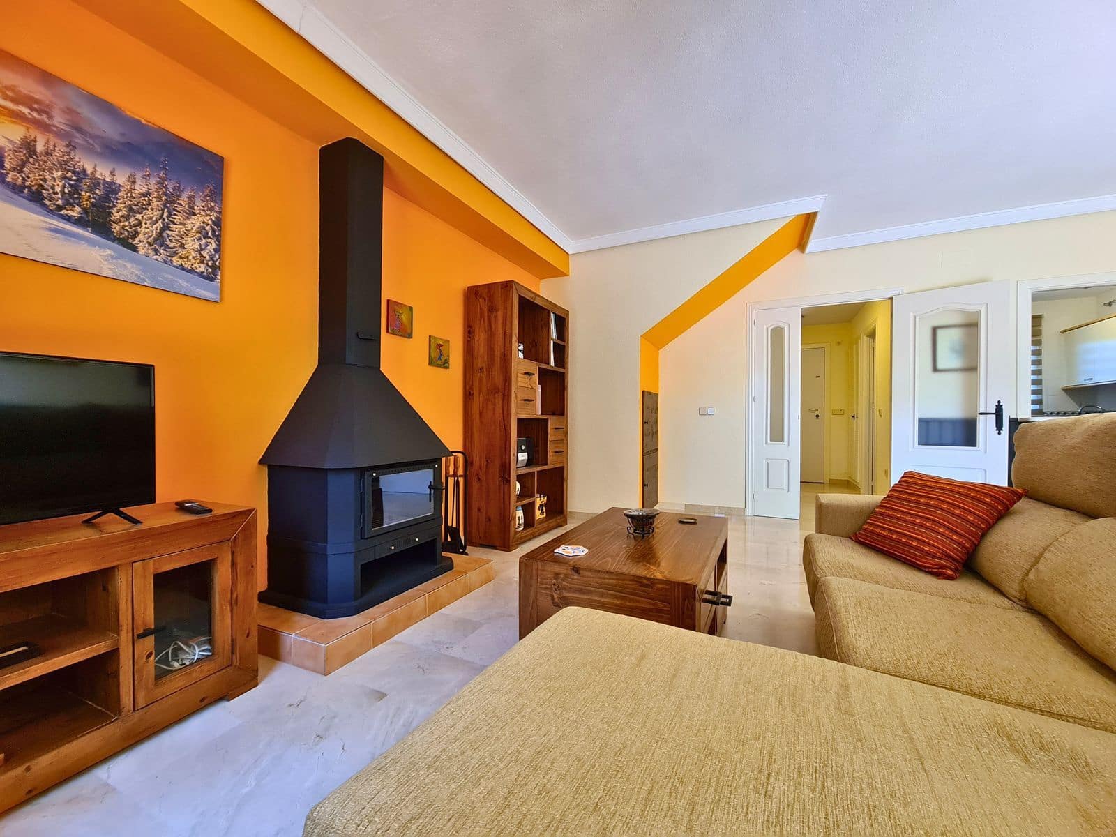 3 makuuhuone Paritalo myytävänä paikassa La Duquesa / Puerto de la Duquesa - 369 000 € (Ref: 9784572)