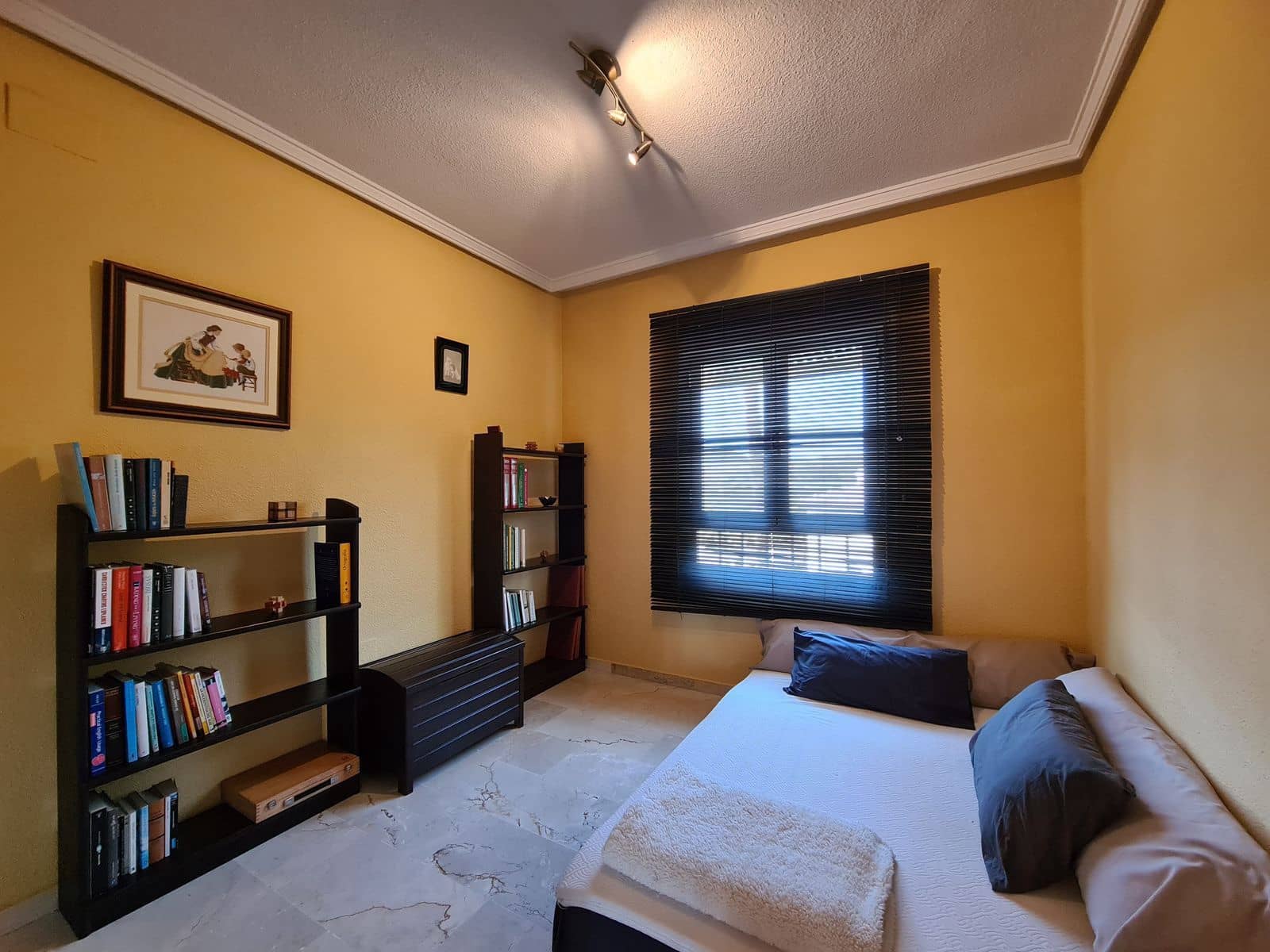 3 makuuhuone Paritalo myytävänä paikassa La Duquesa / Puerto de la Duquesa - 369 000 € (Ref: 9784572)