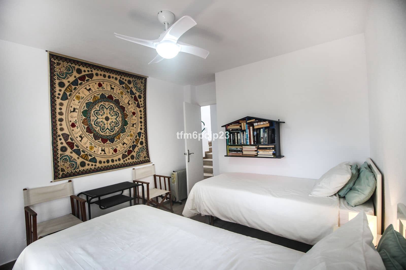 4 slaapkamer Halfvrijstaande villa te koop in Bahia de Casares - € 875.000 (Ref: 9784575)