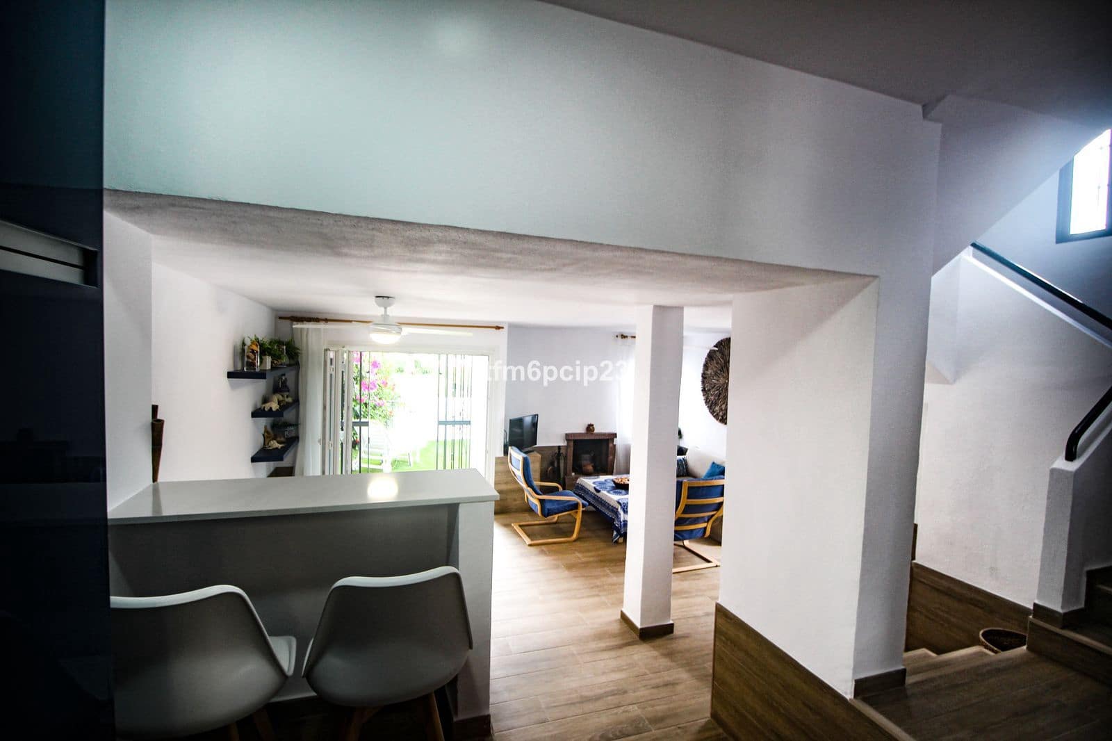 4 slaapkamer Halfvrijstaande villa te koop in Bahia de Casares - € 875.000 (Ref: 9784575)