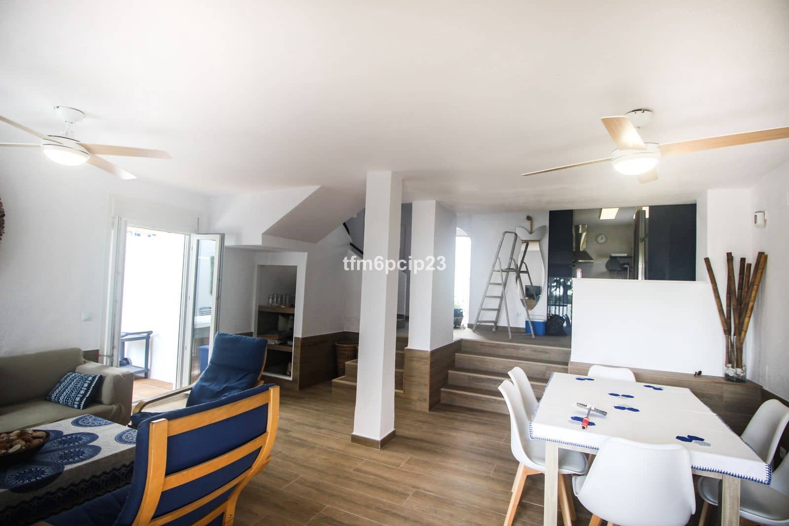 4 slaapkamer Halfvrijstaande villa te koop in Bahia de Casares - € 875.000 (Ref: 9784575)