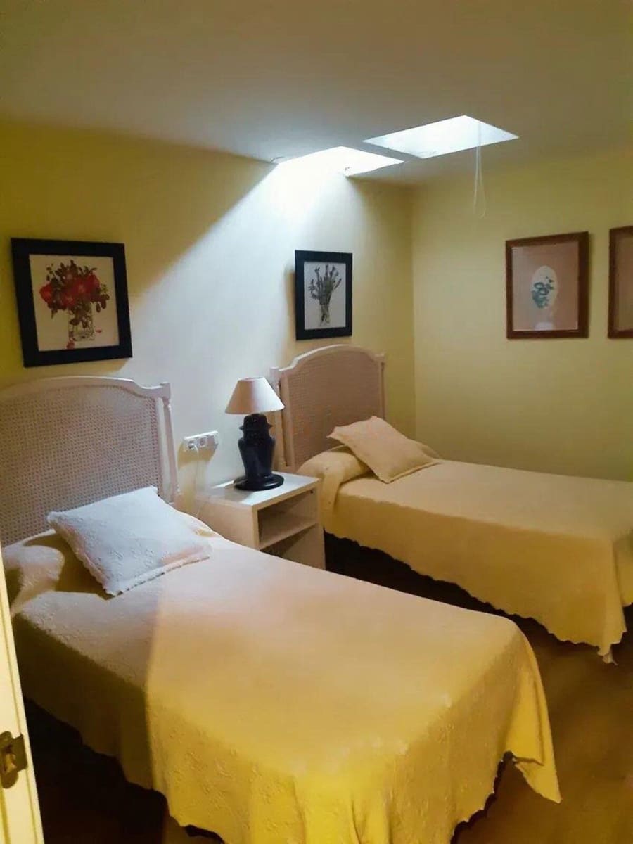 5 bedroom Townhouse for sale in Cabopino - € 943,000 (Ref: 9784576)