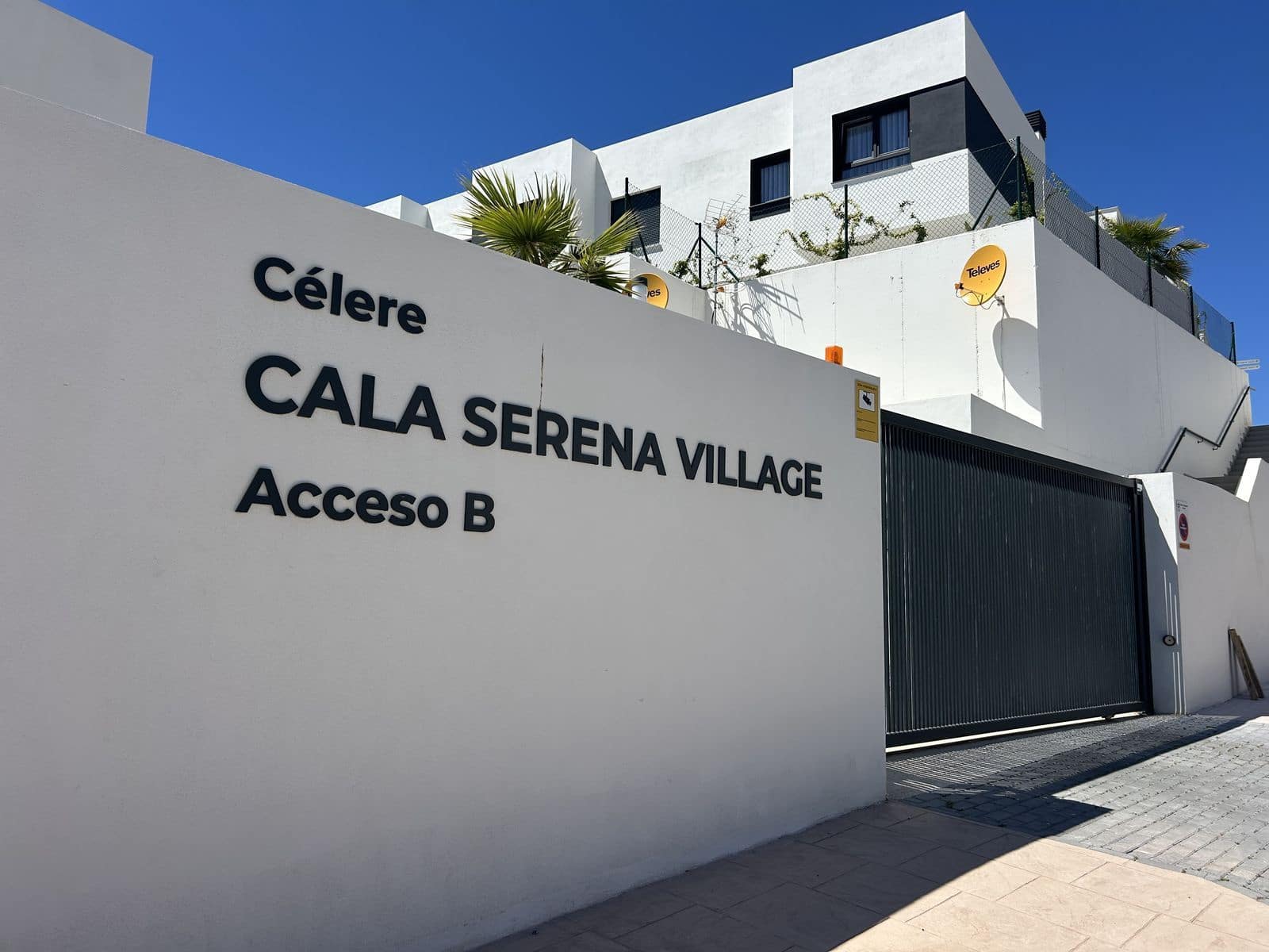 4 sypialnia Dom na sprzedaż w La Cala de Mijas - 895 000 € (Ref: 9784578)