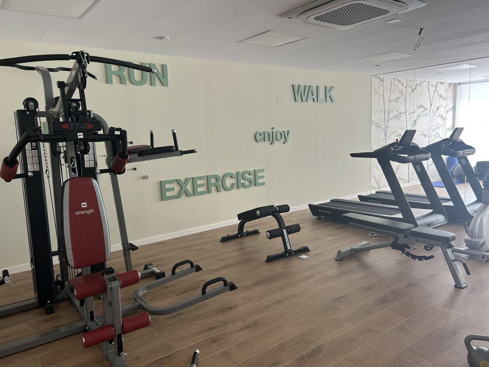 4 sypialnia Dom na sprzedaż w La Cala de Mijas - 895 000 € (Ref: 9784578)