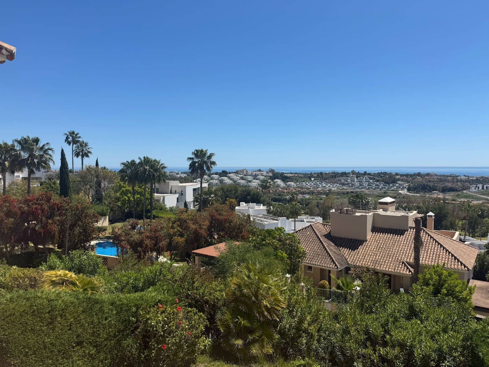 4 chambre Maison de Ville à vendre à Benahavis - 930 000 € (Ref: 9784583)