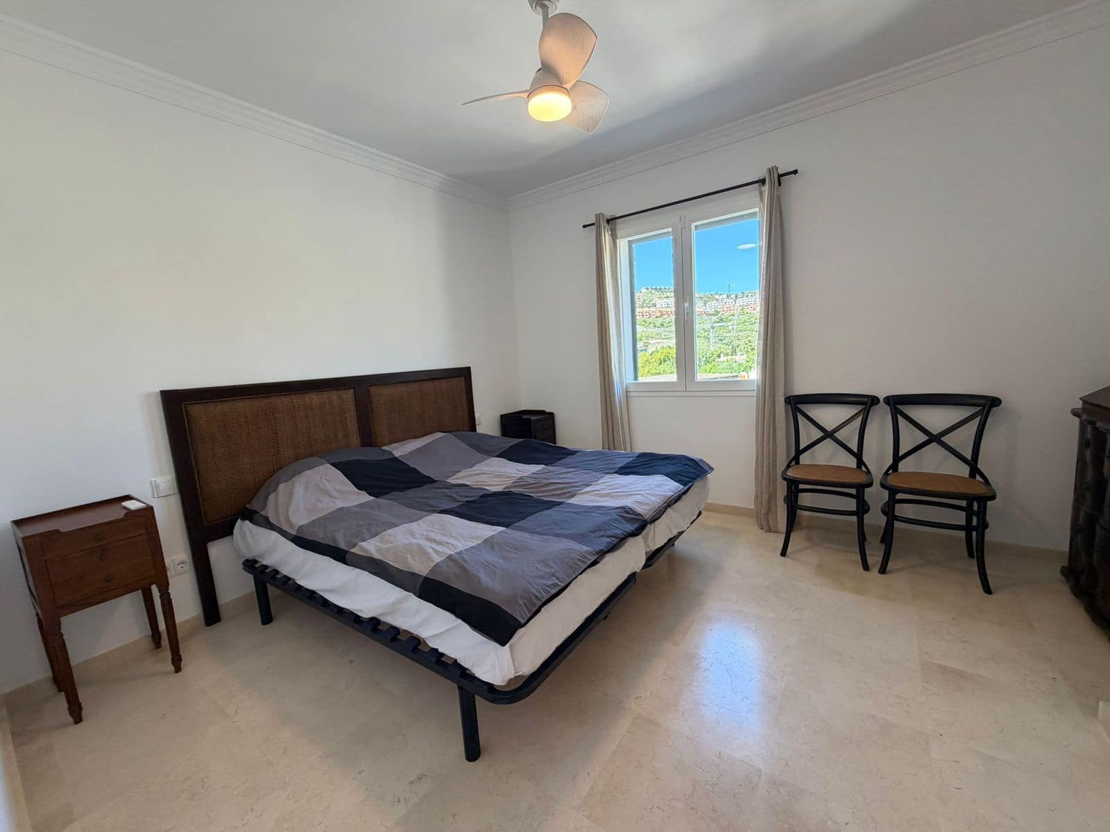 4 chambre Maison de Ville à vendre à Benahavis - 930 000 € (Ref: 9784583)