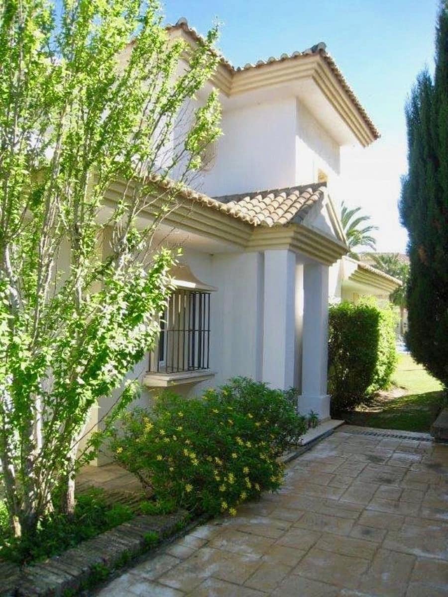 3 chambre Maison de Ville à vendre à San Roque - 495 000 € (Ref: 9784589)