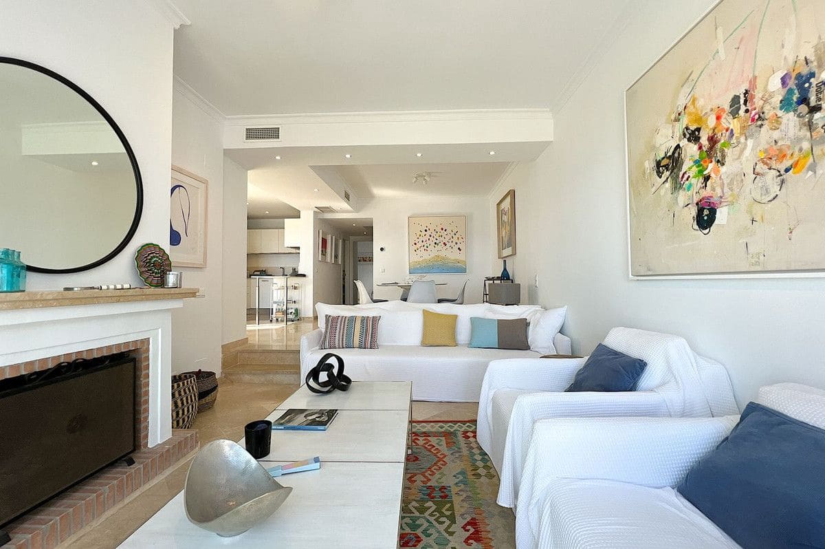 3 slaapkamer Huis te koop in La Alcaidesa - € 875.000 (Ref: 9784590)