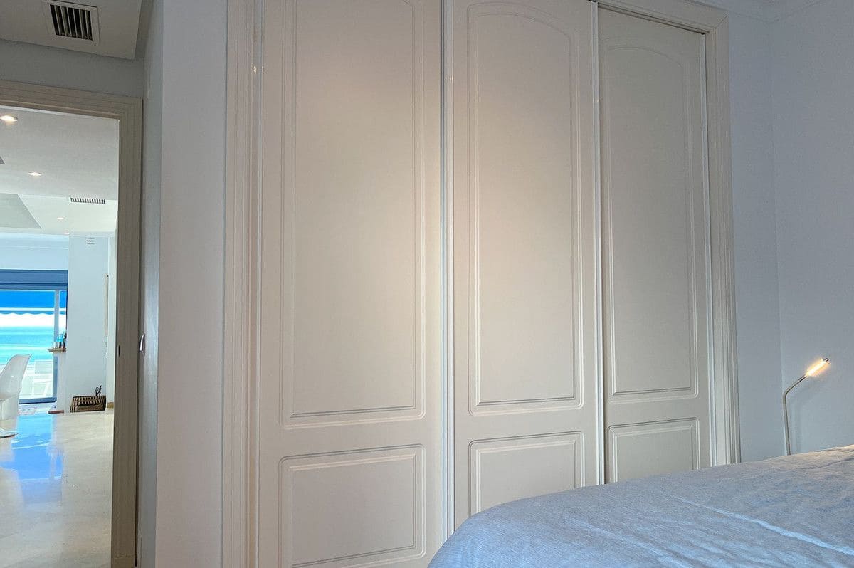 3 slaapkamer Huis te koop in La Alcaidesa - € 875.000 (Ref: 9784590)