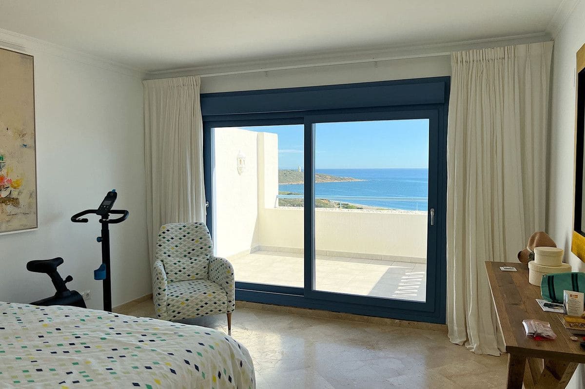 3 slaapkamer Huis te koop in La Alcaidesa - € 875.000 (Ref: 9784590)