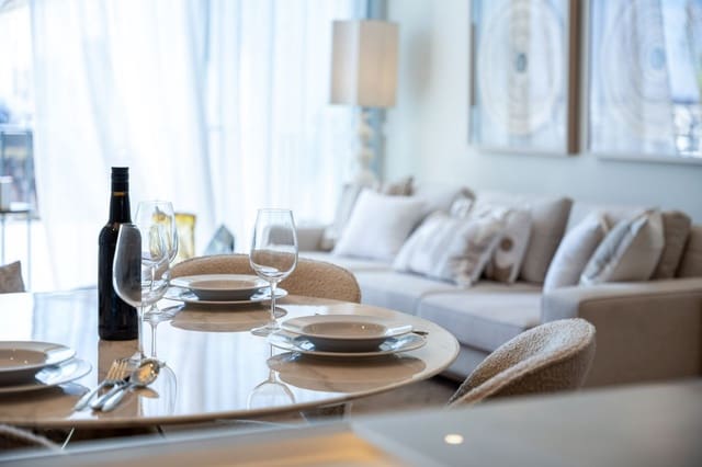 2 bedroom Apartment for sale in Puerto Banus, Marbella - € 1,245,000 (Ref: 9784591)