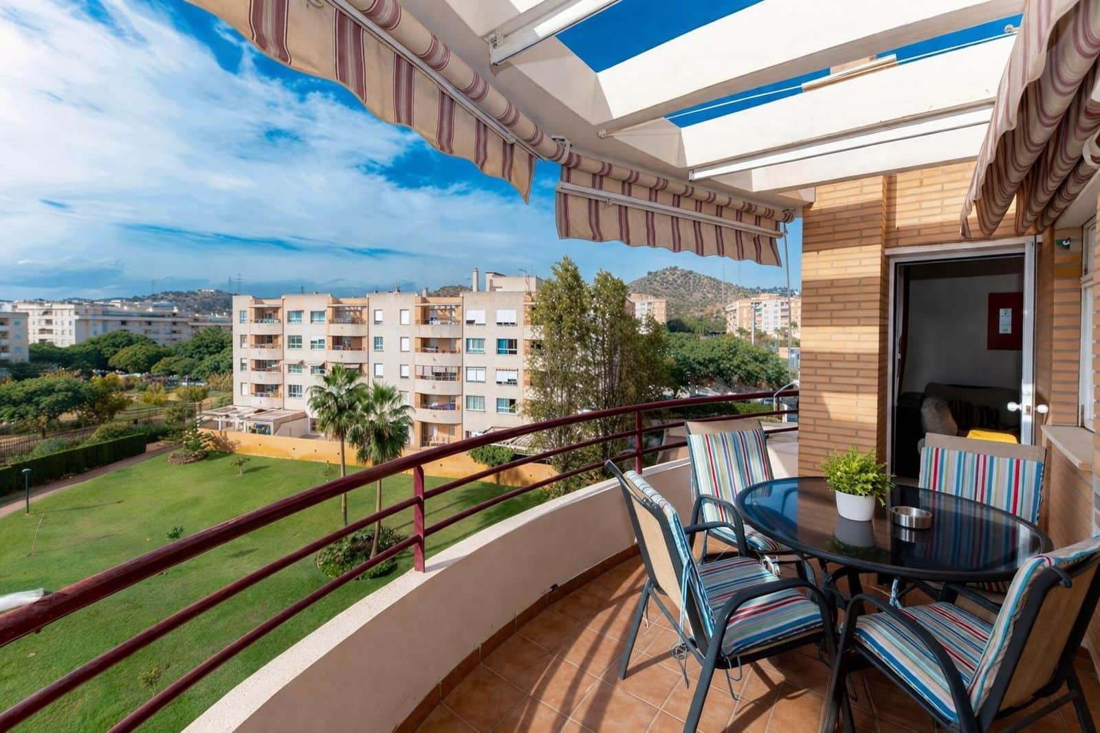 3 soverom Penthouse til salgs i Malaga by - € 489 000 (Ref: 9784592)