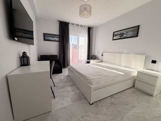 2 sypialnia Apartament na sprzedaż w La Reserva, Marbella - 379 000 € (Ref: 9784609)