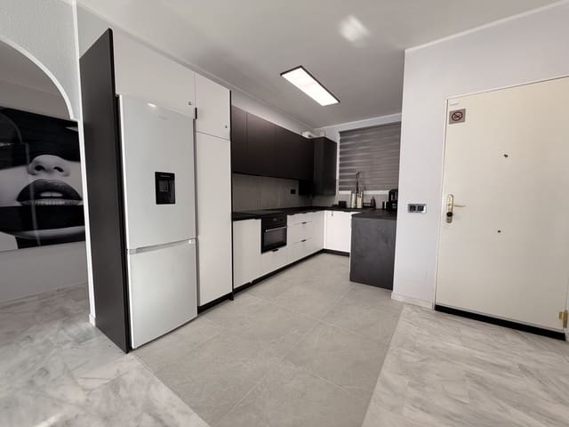 2 sypialnia Apartament na sprzedaż w La Reserva, Marbella - 379 000 € (Ref: 9784609)