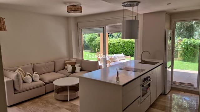 2 soverom Leilighet til salgs i El Rosario, Marbella - € 575 000 (Ref: 9784610)
