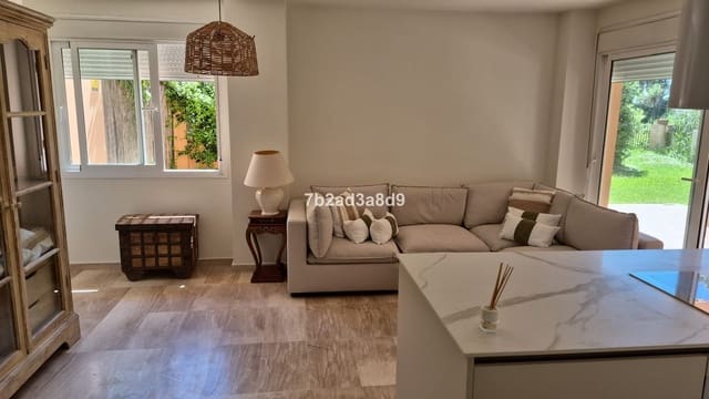 2 soverom Leilighet til salgs i El Rosario, Marbella - € 575 000 (Ref: 9784610)