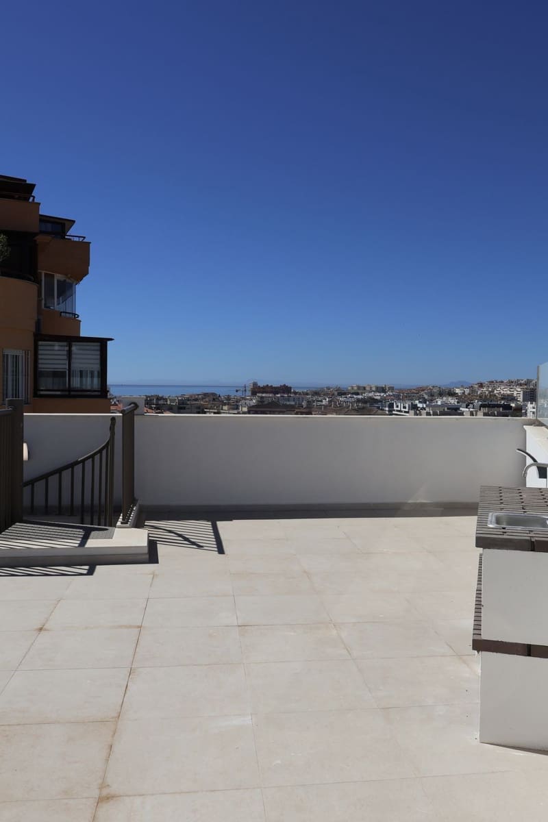 3 camera da letto Attico in vendita in Estepona - 649.000 € (Rif: 9784611)
