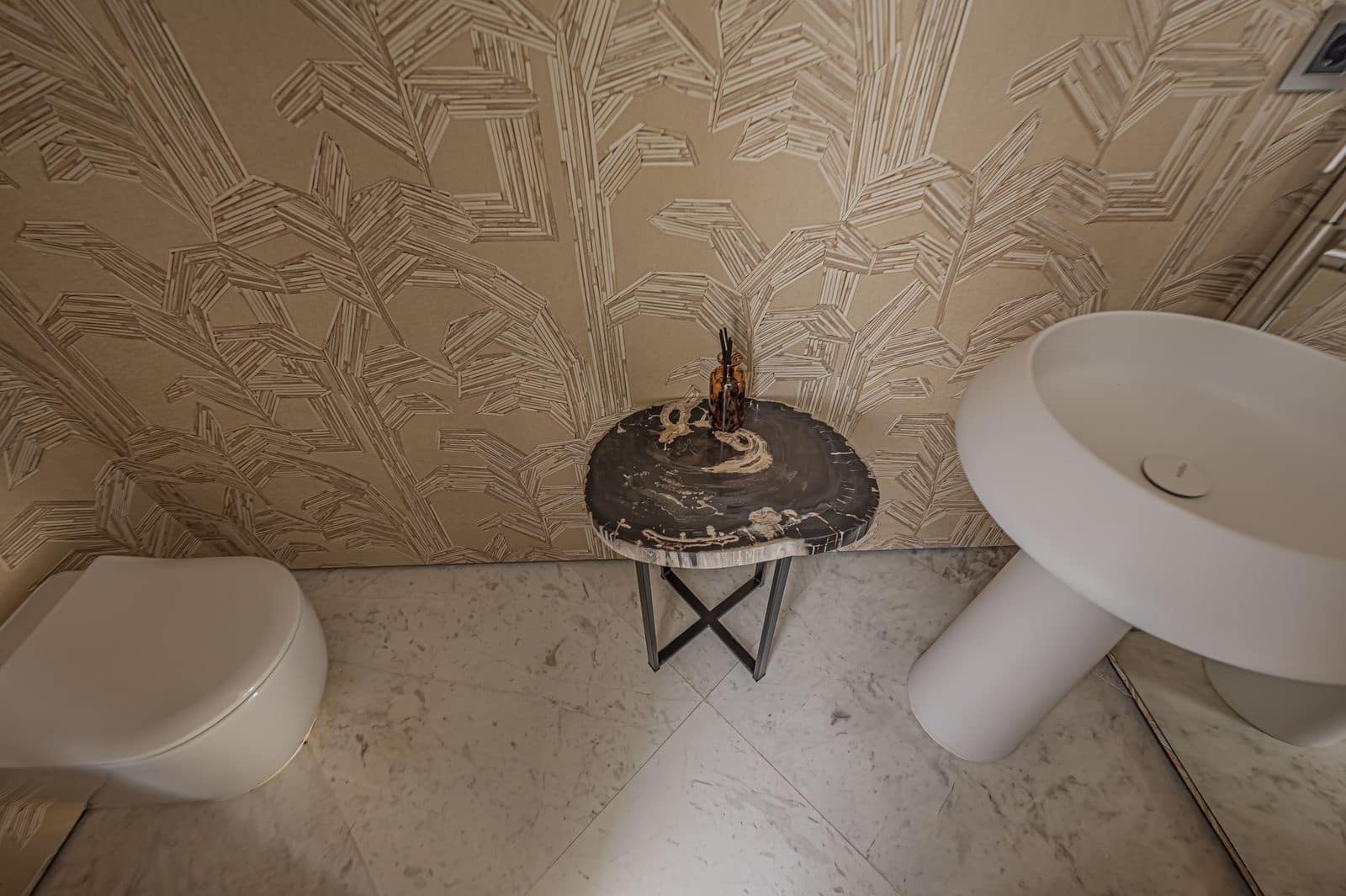 1 bedroom Apartment for sale in Golden Mile - € 1,750,000 (Ref: 9784618)