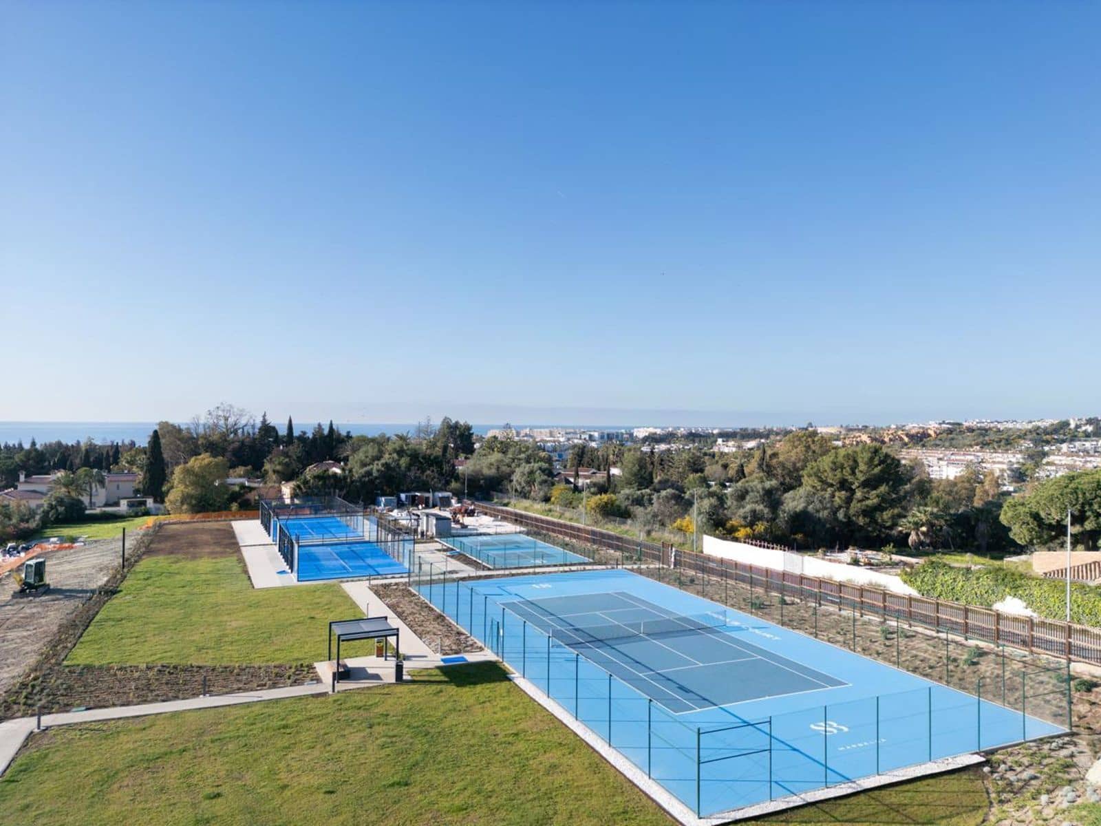 1 bedroom Apartment for sale in Golden Mile - € 1,750,000 (Ref: 9784618)