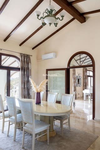 6 soverom Villa til salgs i Arroyo de la Miel, Benalmádena - € 1 690 000 (Ref: 9784626)