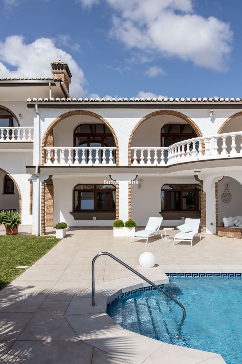 6 bedroom Villa for sale in Arroyo de la Miel - € 1,690,000 (Ref: 9784626)