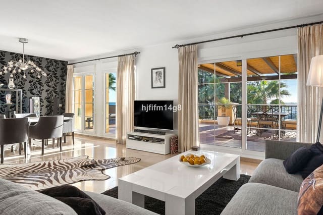 3 sovrum Takvåning till salu i Nueva Andalucia, Marbella - 1 525 000 € (Ref: 9784628)