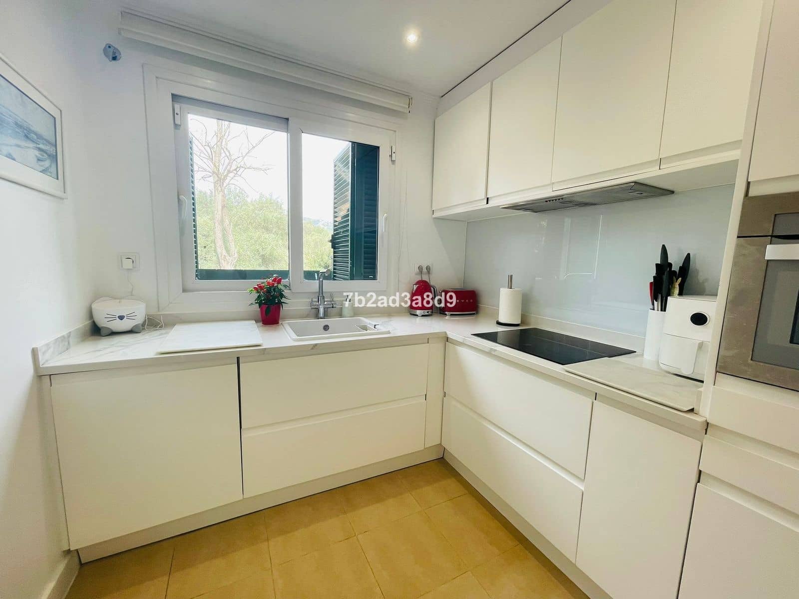 5 soverom Hus til salgs i Bahia de Marbella - € 1 250 000 (Ref: 9784639)