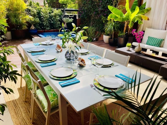 5 soverom Hus til salgs i Bahía de Marbella, Marbella - € 1 250 000 (Ref: 9784639)