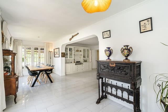 6 quarto Moradia para venda em Río Real, Marbella - 1 285 000 € (Ref: 9784640)