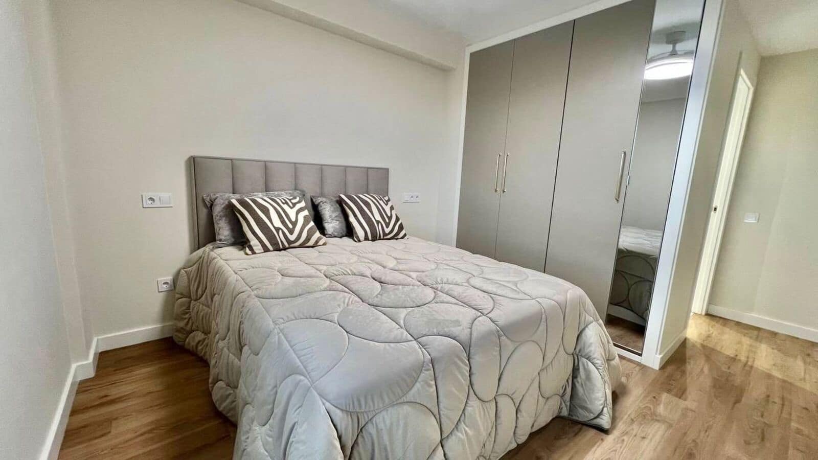 1 slaapkamer Penthouse te koop in Nueva Andalucia - € 329.000 (Ref: 9784644)