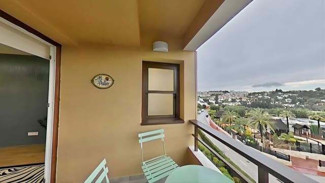 1 slaapkamer Penthouse te koop in Nueva Andalucia, Marbella - € 329.000 (Ref: 9784644)