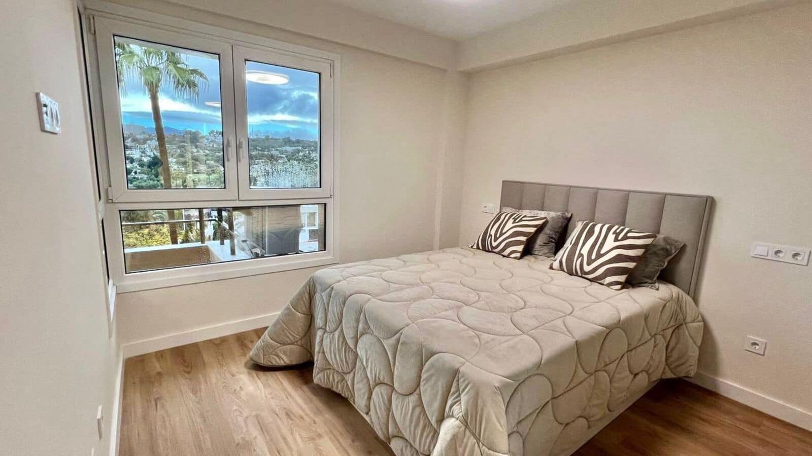 1 slaapkamer Penthouse te koop in Nueva Andalucia - € 329.000 (Ref: 9784644)