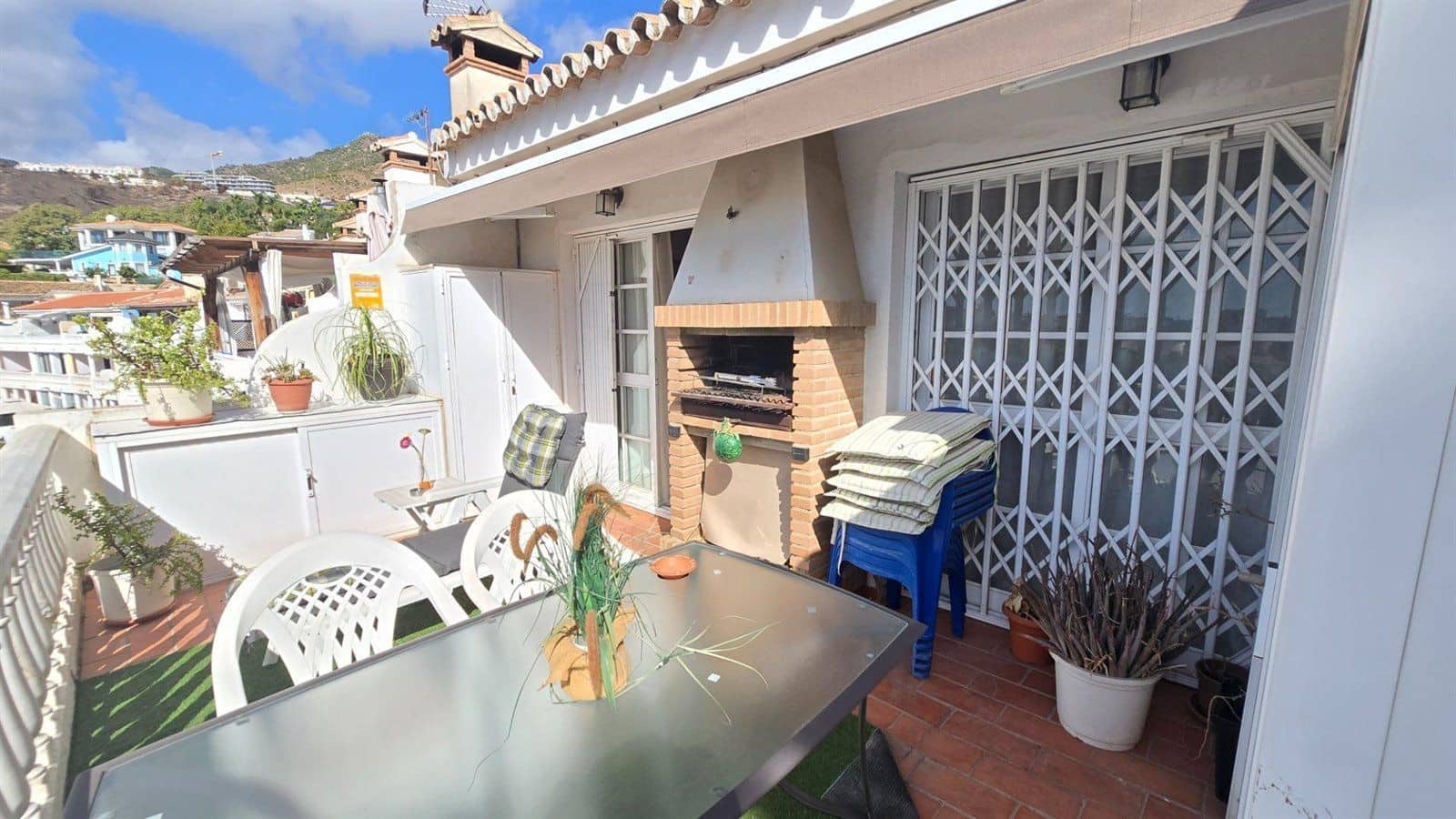 3 bedroom Townhouse for sale in Benalmadena - € 430,000 (Ref: 9784647)