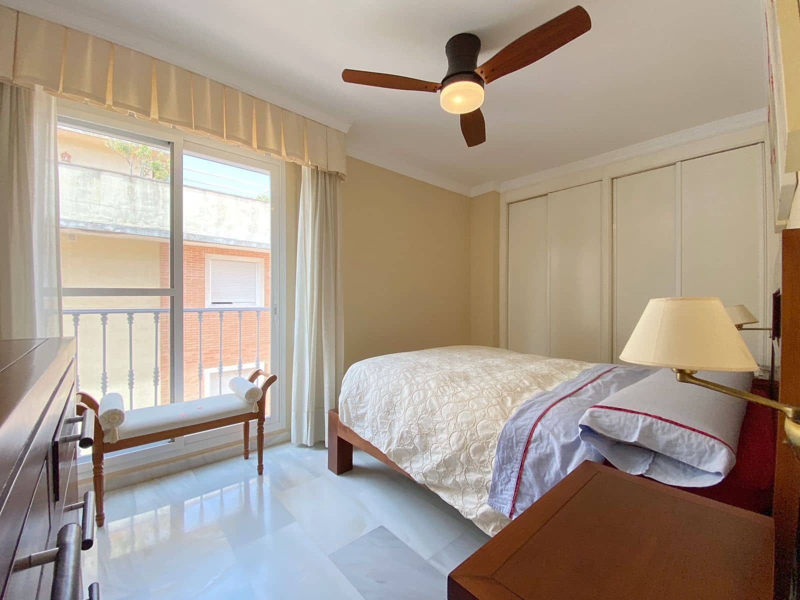 3 soveværelse Lejlighed til salg i San Pedro de Alcantara - € 400.000 (Ref: 9784648)