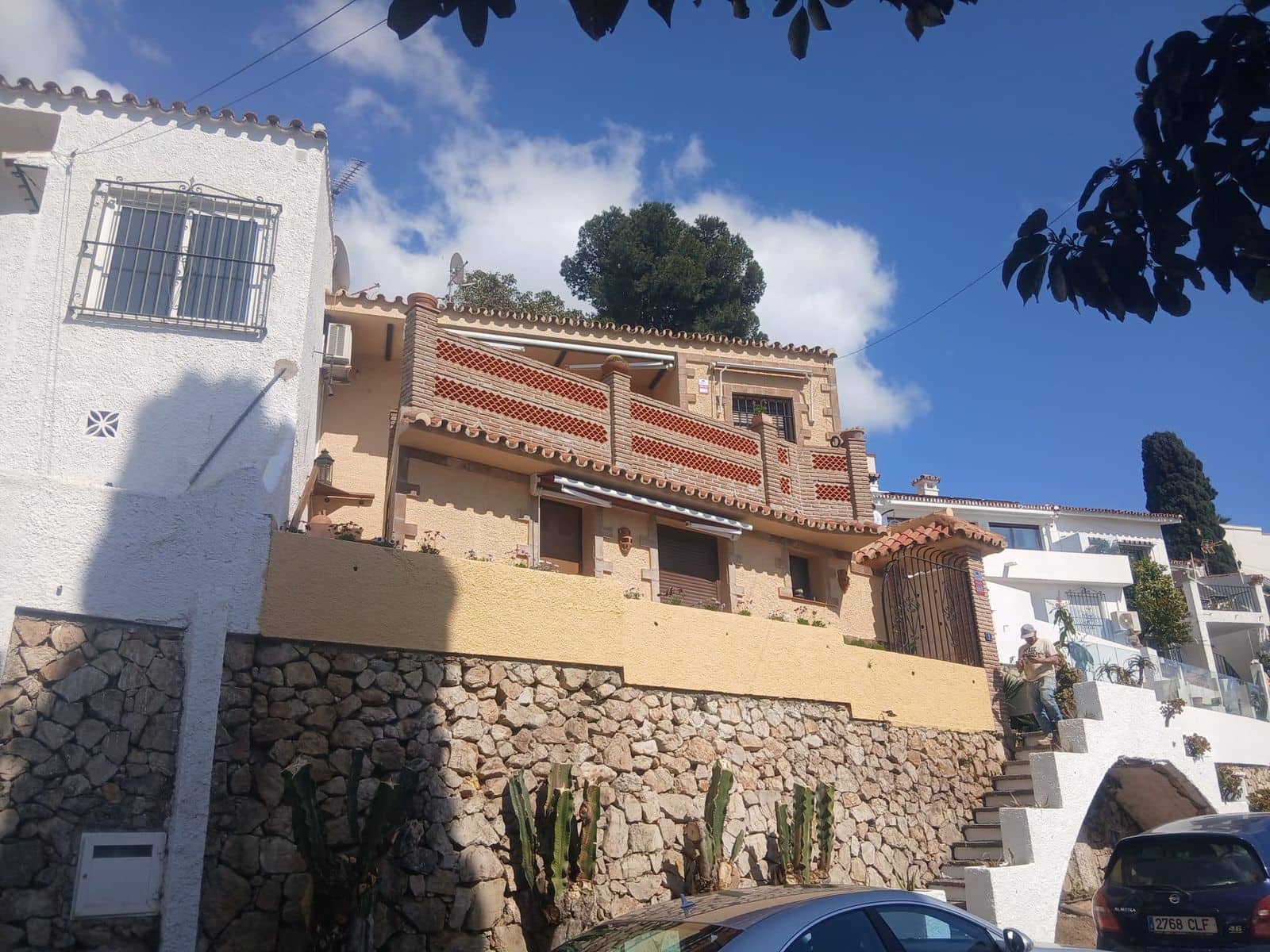 2 soveværelse Semi-Rækkehus til salg i Nueva Andalucia - € 480.000 (Ref: 9784656)