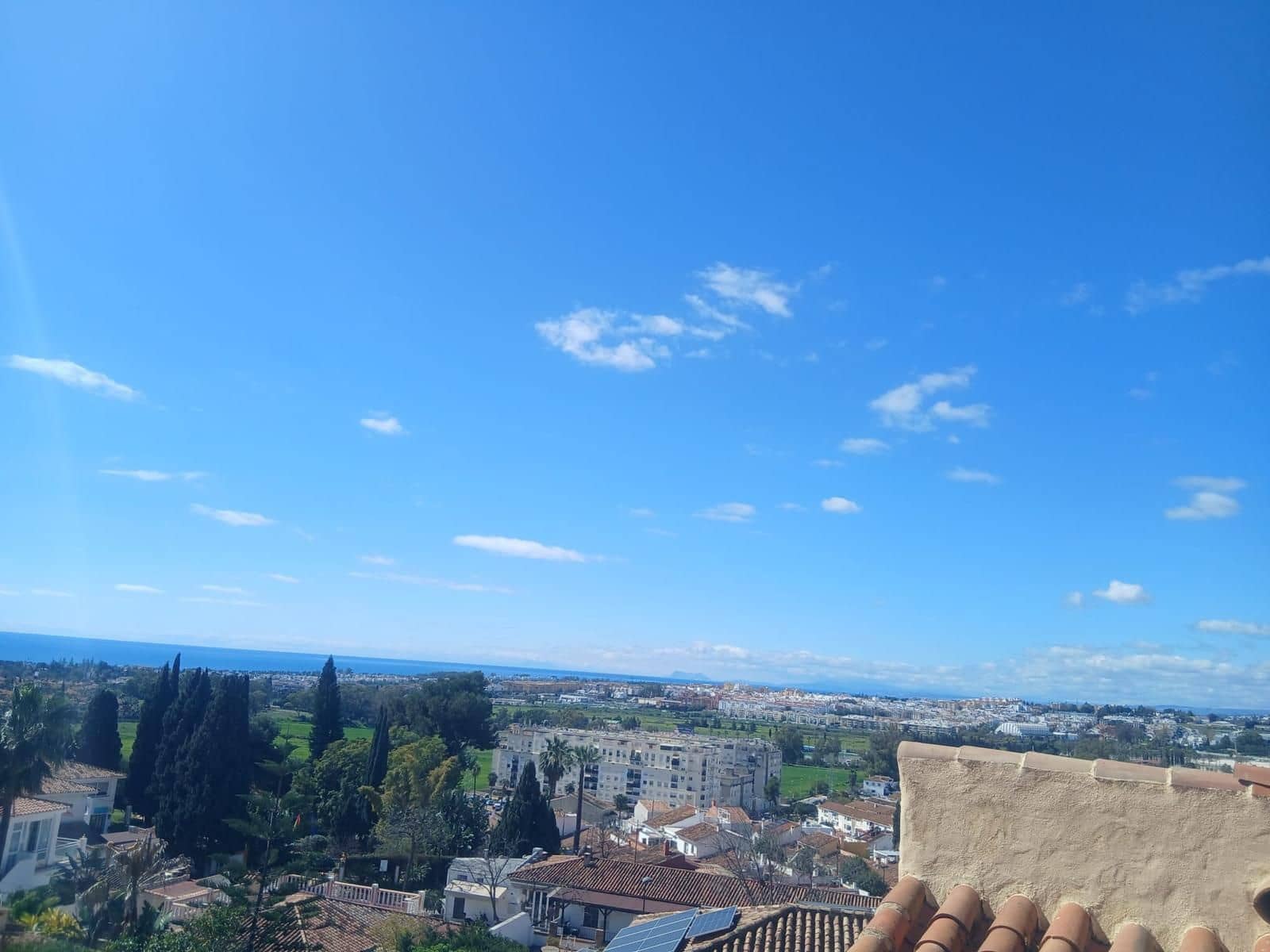 2 soveværelse Semi-Rækkehus til salg i Nueva Andalucia - € 480.000 (Ref: 9784656)