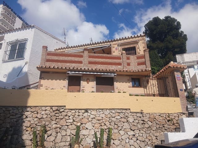 2 soverom Kjedet enebolig til salgs i Nueva Andalucia, Marbella - € 480 000 (Ref: 9784656)
