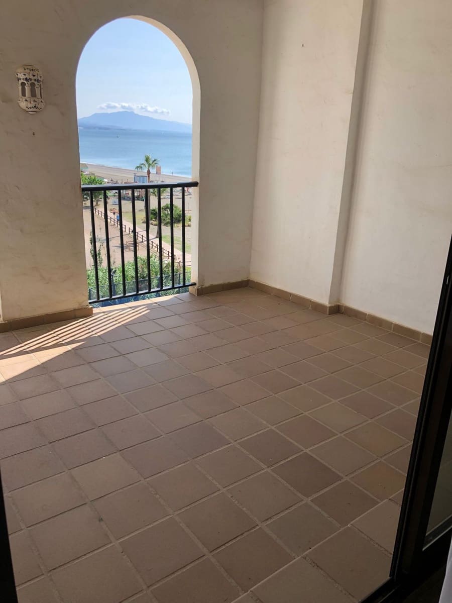 3 soveværelse Lejlighed til salg i La Duquesa / Puerto de la Duquesa - € 520.000 (Ref: 9784660)